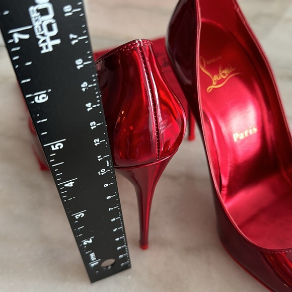 Christian Louboutin Kate Pointed Toe Red Shoes with Dust Bag - Picture 8 of 11